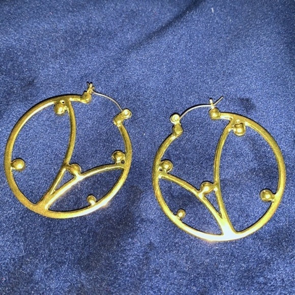 Large Gold and CZ Hoop Earings - Picture 9 of 13